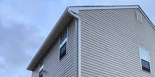 Best Vinyl Siding Installation  in Dravosburg, PA